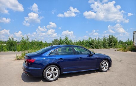 Audi A4, 2021 год, 2 750 000 рублей, 4 фотография