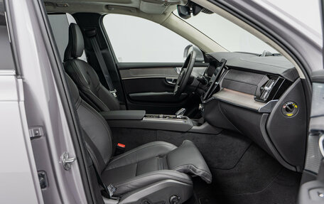 Volvo XC90 II рестайлинг, 2025 год, 10 390 000 рублей, 13 фотография