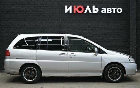 Nissan Liberty, 2000 год, 380 000 рублей, 5 фотография