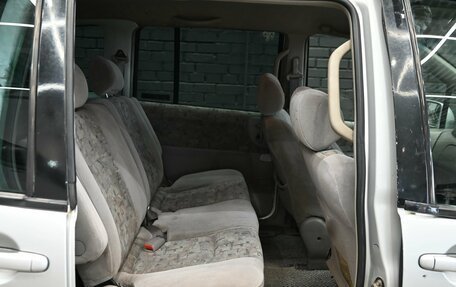 Nissan Liberty, 2000 год, 380 000 рублей, 10 фотография