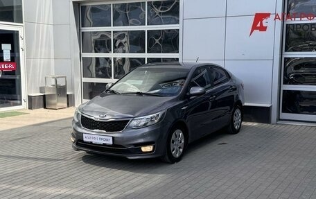 KIA Rio III рестайлинг, 2016 год, 1 100 000 рублей, 3 фотография