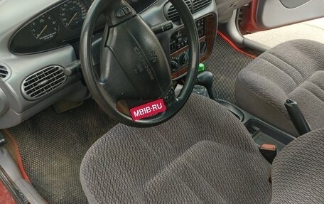 Dodge Stratus II, 1995 год, 305 000 рублей, 2 фотография