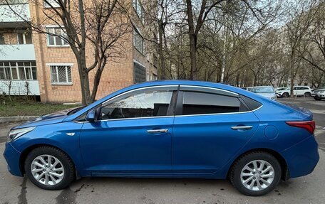 Hyundai Solaris II рестайлинг, 2018 год, 990 000 рублей, 8 фотография