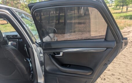 Audi A4, 2003 год, 750 000 рублей, 13 фотография