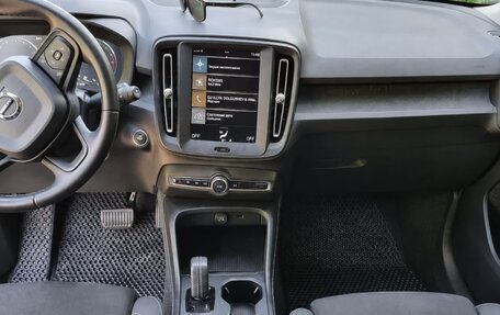 Volvo XC40 I, 2019 год, 2 430 000 рублей, 9 фотография