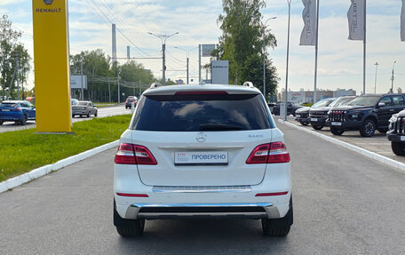 Mercedes-Benz M-Класс, 2015 год, 2 740 000 рублей, 10 фотография