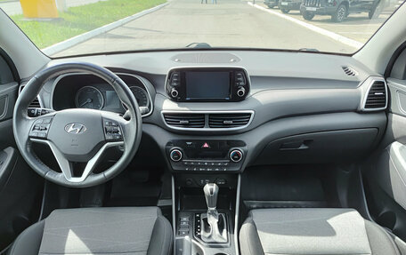 Hyundai Tucson III, 2019 год, 2 550 000 рублей, 17 фотография