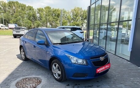 Chevrolet Cruze II, 2009 год, 555 000 рублей, 6 фотография