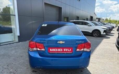 Chevrolet Cruze II, 2009 год, 555 000 рублей, 2 фотография