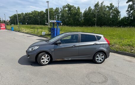 Hyundai Solaris II рестайлинг, 2011 год, 480 000 рублей, 4 фотография