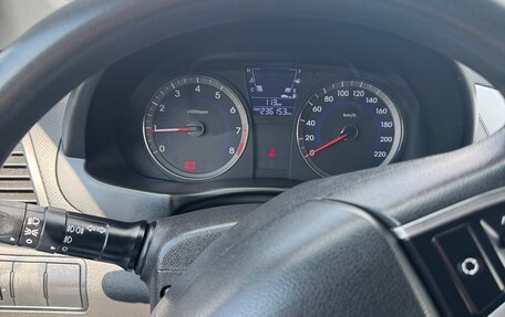 Hyundai Solaris II рестайлинг, 2011 год, 480 000 рублей, 7 фотография