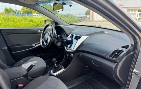 Hyundai Solaris II рестайлинг, 2011 год, 480 000 рублей, 5 фотография