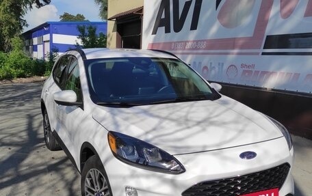 Ford Escape, 2021 год, 2 500 000 рублей, 3 фотография