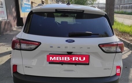 Ford Escape, 2021 год, 2 500 000 рублей, 5 фотография