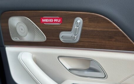 Mercedes-Benz GLS, 2023 год, 13 300 000 рублей, 10 фотография
