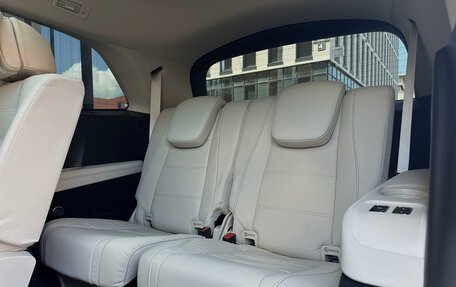 Mercedes-Benz GLS, 2023 год, 13 300 000 рублей, 23 фотография
