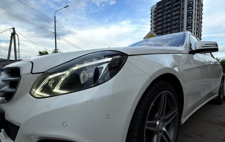 Mercedes-Benz E-Класс, 2013 год, 2 300 000 рублей, 3 фотография