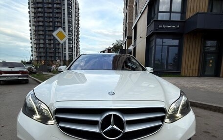 Mercedes-Benz E-Класс, 2013 год, 2 300 000 рублей, 5 фотография