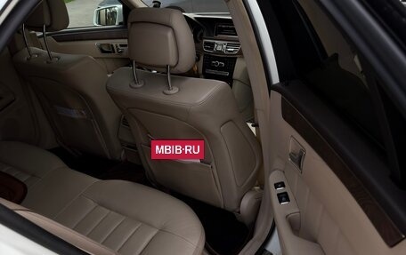 Mercedes-Benz E-Класс, 2013 год, 2 300 000 рублей, 13 фотография