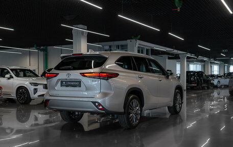 Toyota Highlander, 2026 год, 5 650 000 рублей, 5 фотография