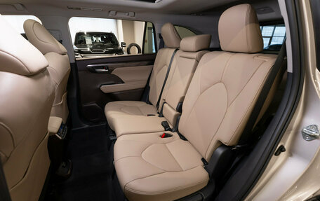 Toyota Highlander, 2026 год, 5 650 000 рублей, 14 фотография