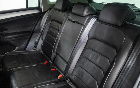 Volkswagen Tiguan II, 2018 год, 3 398 000 рублей, 16 фотография