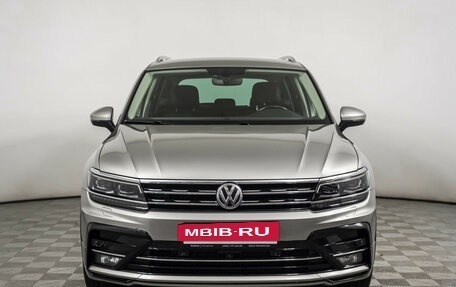 Volkswagen Tiguan II, 2018 год, 3 398 000 рублей, 3 фотография
