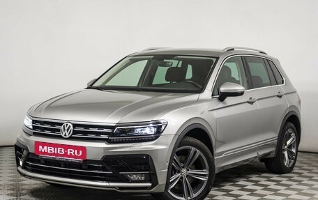 Volkswagen Tiguan II, 2018 год, 3 398 000 рублей, 2 фотография