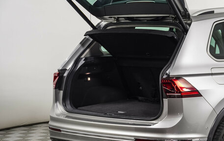Volkswagen Tiguan II, 2018 год, 3 398 000 рублей, 20 фотография