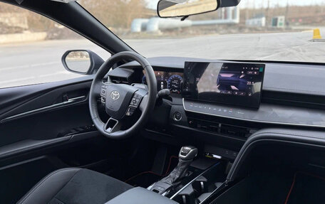 Toyota Camry, 2026 год, 3 892 000 рублей, 5 фотография