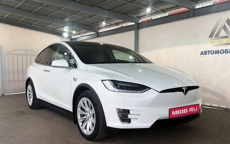Tesla Model X I, 2018 год, 3 499 000 рублей, 7 фотография