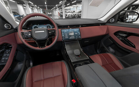 Land Rover Range Rover Evoque II, 2025 год, 5 800 000 рублей, 7 фотография