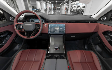 Land Rover Range Rover Evoque II, 2025 год, 5 800 000 рублей, 8 фотография