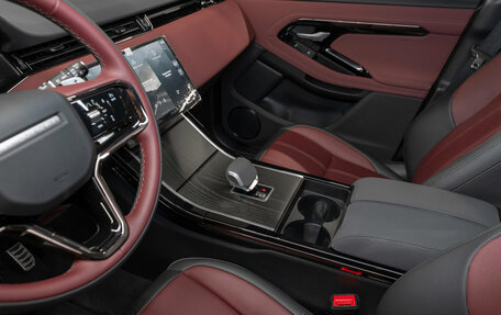 Land Rover Range Rover Evoque II, 2025 год, 5 800 000 рублей, 15 фотография