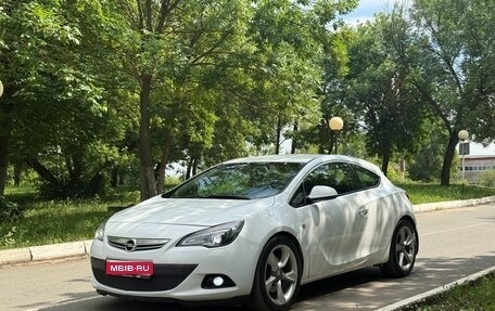 Opel Astra J, 2013 год, 890 000 рублей, 1 фотография