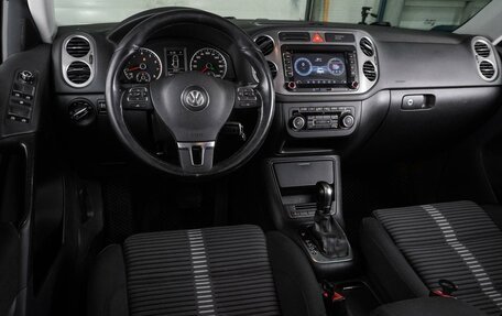 Volkswagen Tiguan I, 2010 год, 1 199 000 рублей, 6 фотография