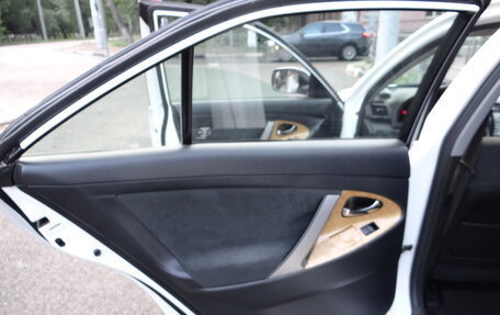 Toyota Camry, 2006 год, 1 100 000 рублей, 16 фотография