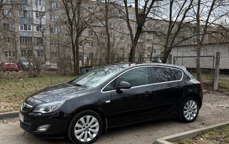 Opel Astra J, 2012 год, 600 000 рублей, 2 фотография