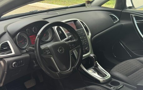 Opel Astra J, 2013 год, 890 000 рублей, 10 фотография