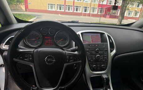 Opel Astra J, 2013 год, 890 000 рублей, 11 фотография