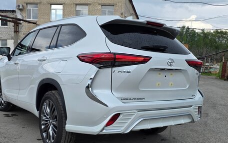 Toyota Highlander, 2026 год, 5 399 999 рублей, 8 фотография