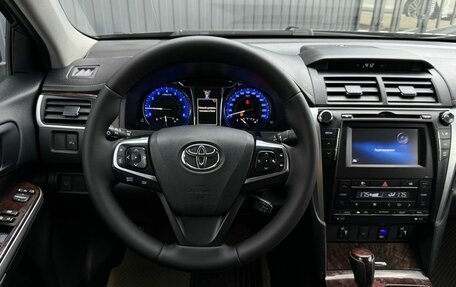 Toyota Camry, 2016 год, 1 890 000 рублей, 12 фотография