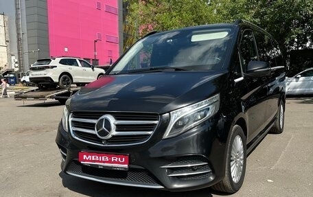 Mercedes-Benz V-Класс, 2019 год, 8 500 000 рублей, 1 фотография