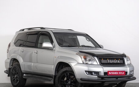 Toyota Land Cruiser Prado 120 рестайлинг, 2008 год, 2 579 000 рублей, 1 фотография