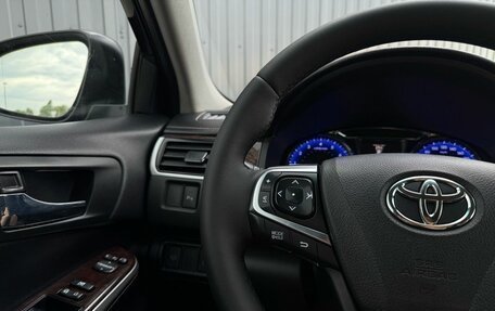 Toyota Camry, 2016 год, 1 890 000 рублей, 22 фотография