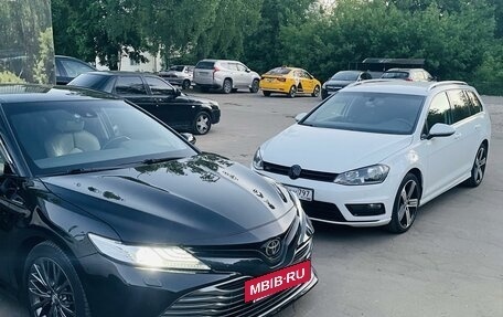 Toyota Camry, 2018 год, 3 000 000 рублей, 10 фотография