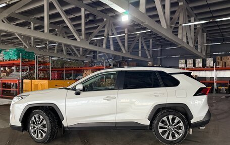 Toyota RAV4, 2021 год, 4 800 000 рублей, 10 фотография