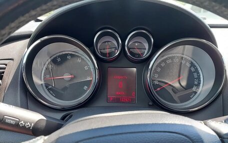 Opel Astra J, 2010 год, 700 000 рублей, 6 фотография