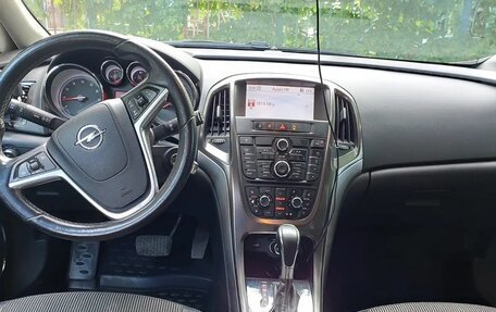 Opel Astra J, 2010 год, 700 000 рублей, 5 фотография