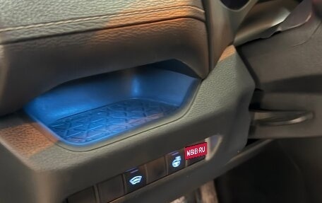 Toyota RAV4, 2021 год, 4 800 000 рублей, 15 фотография